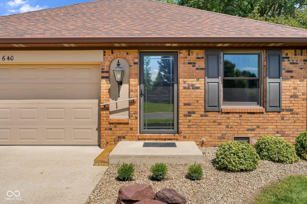 640 Eagle Crest Drive #13 Brownsburg, IN 46112