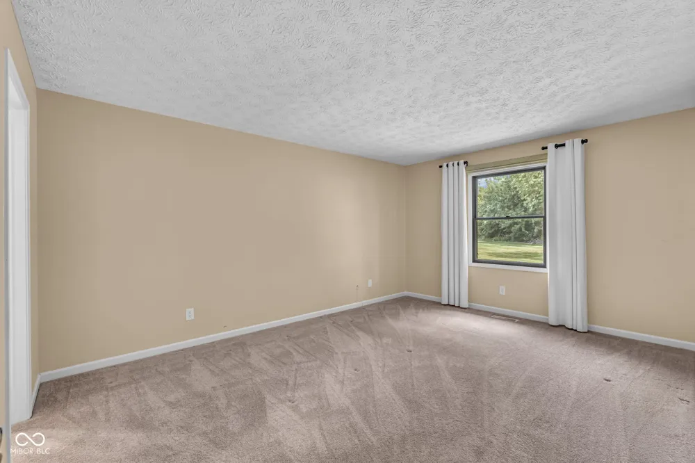 640 Eagle Crest Drive #13 Brownsburg, IN 46112