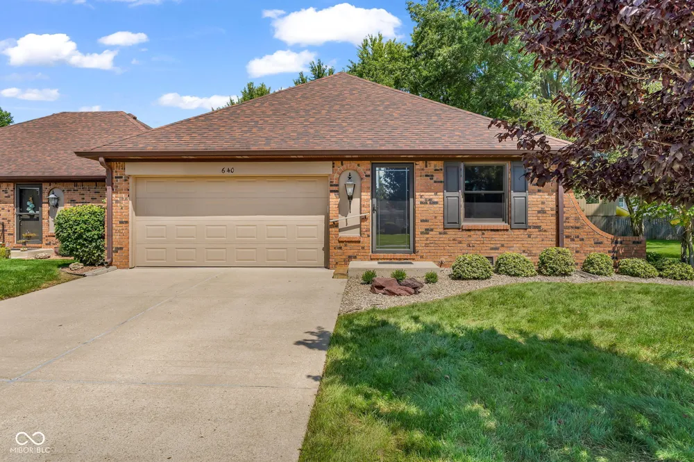 640 Eagle Crest Drive #13 Brownsburg, IN 46112