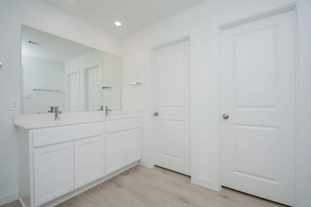 1035 Vista Pointe Drive Fresno, TX 77545