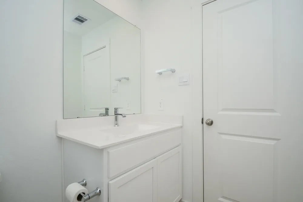 1035 Vista Pointe Drive Fresno, TX 77545