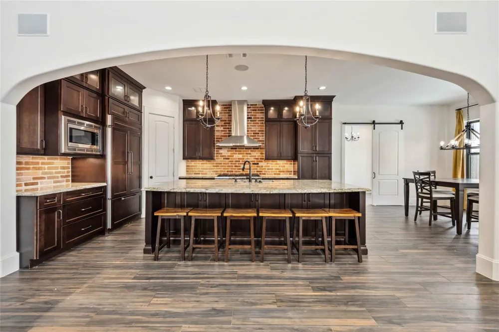 215 Malone Street Houston, TX 77007