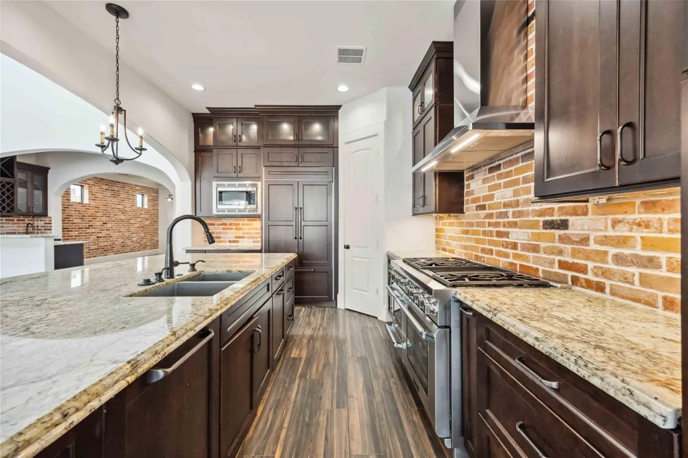 215 Malone Street Houston, TX 77007