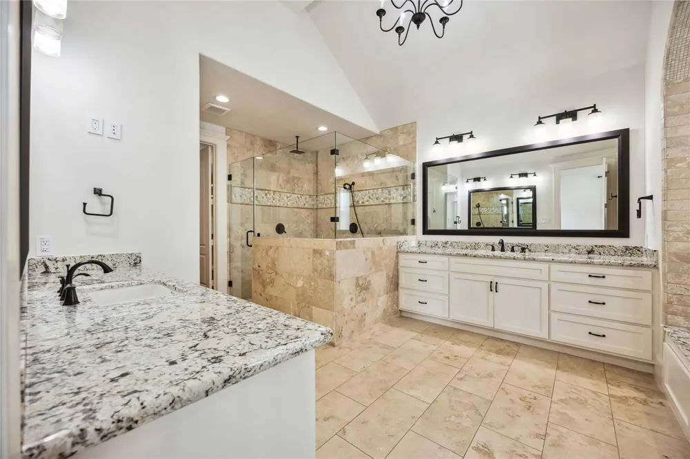 215 Malone Street Houston, TX 77007
