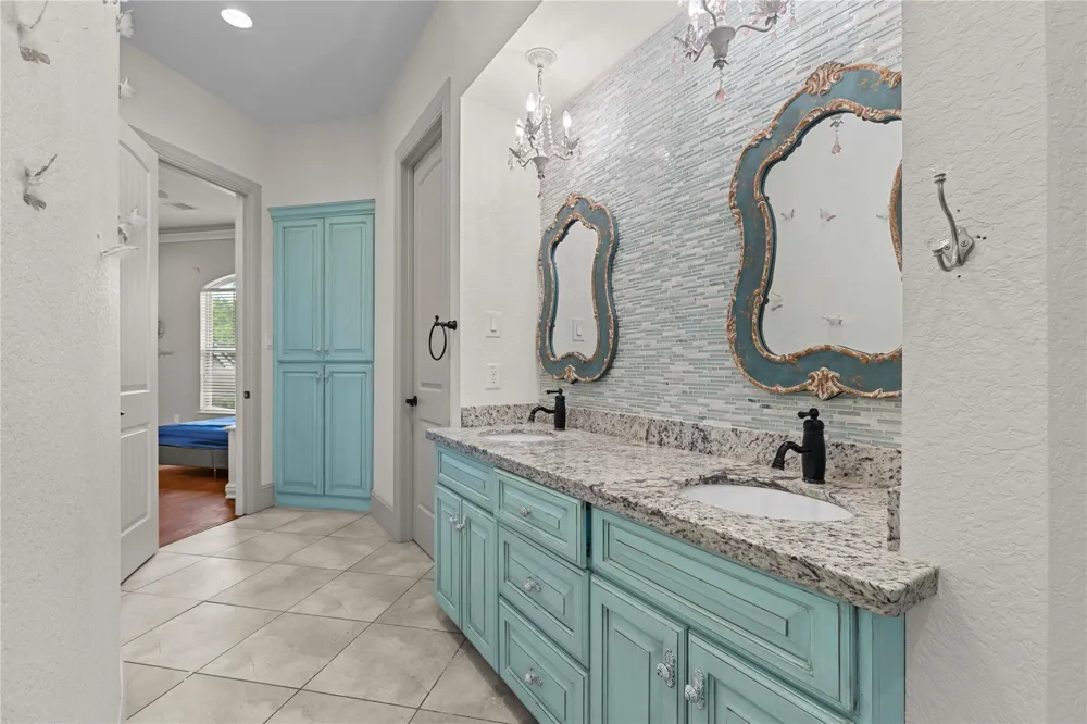 2419 Parrot Shell Lane Richmond, TX 77406