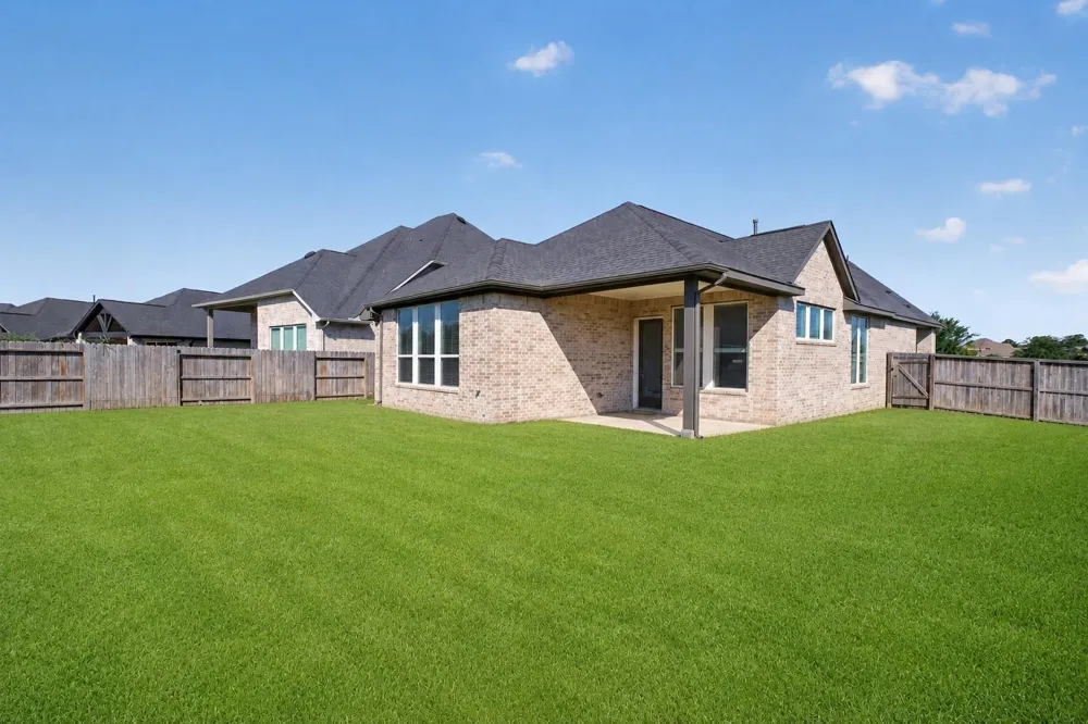 24638 Carleton Lake Lane Tomball, TX 77375