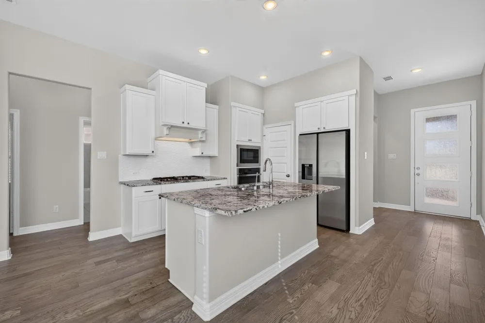 24638 Carleton Lake Lane Tomball, TX 77375