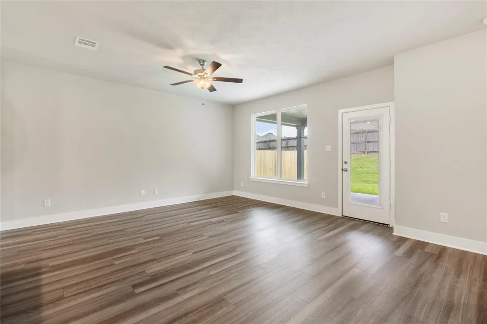 2071 Winepress Road Brenham, TX 77833