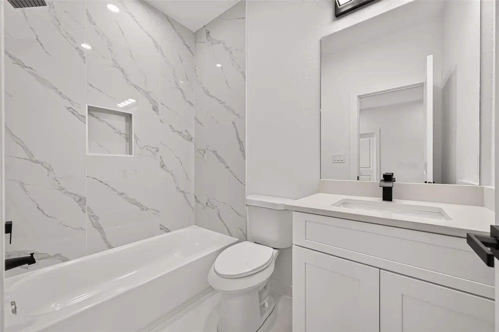 6723 Burkett Street Houston, TX 77021