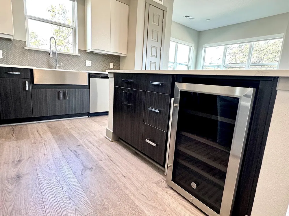 401 W 25th Street #1423 Houston, TX 77008
