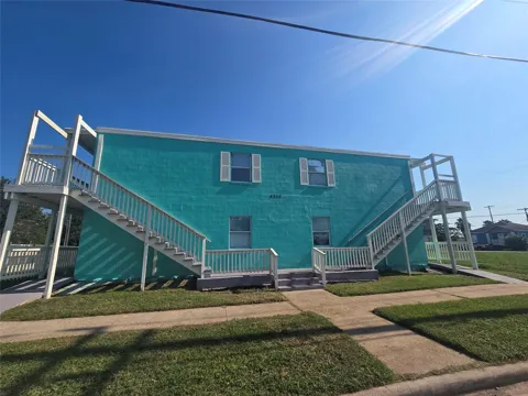4217 Sealy Avenue #9