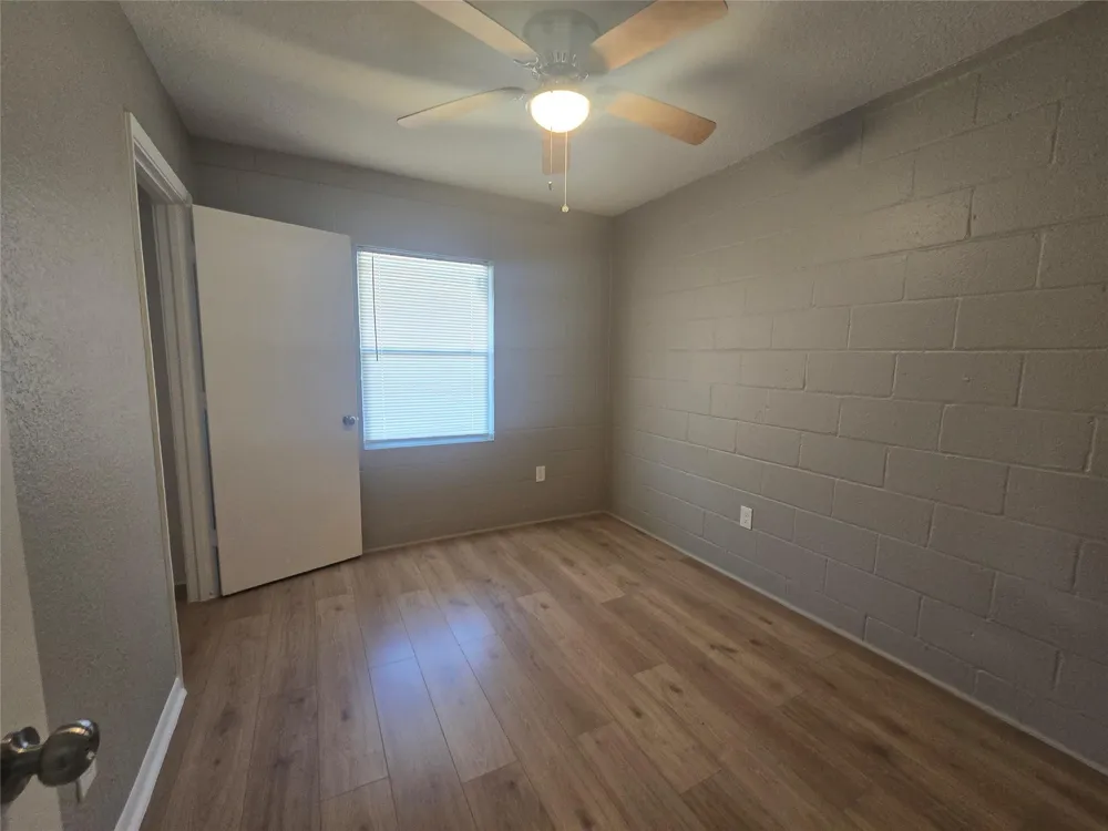 4217 Sealy Avenue #9 Galveston, TX 77550
