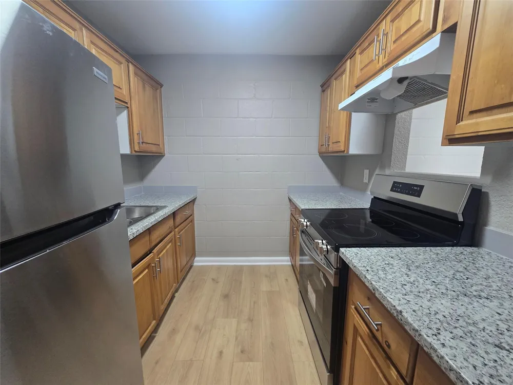 4217 Sealy Avenue #9 Galveston, TX 77550