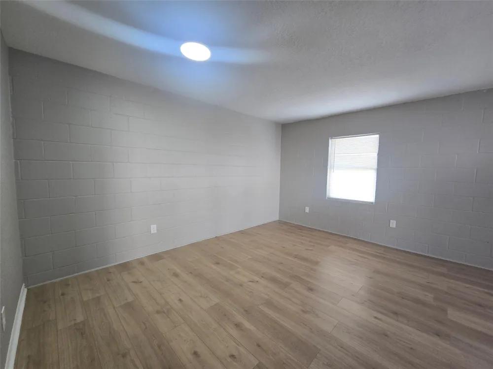4217 Sealy Avenue #9 Galveston, TX 77550