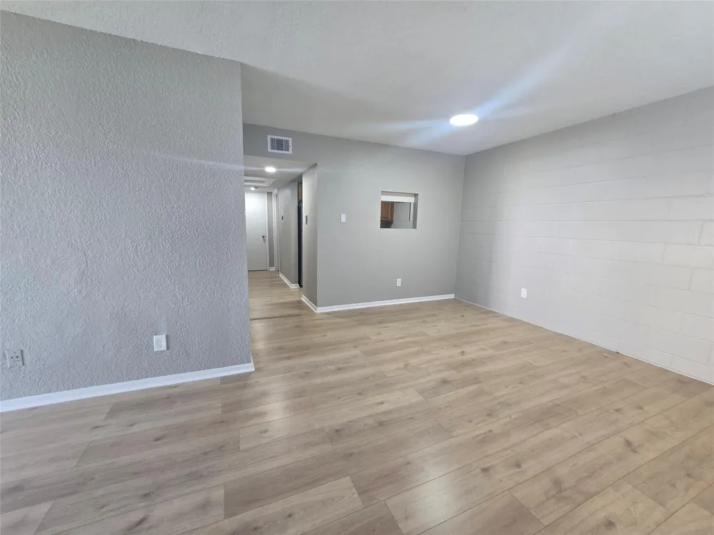 4217 Sealy Avenue #9 Galveston, TX 77550