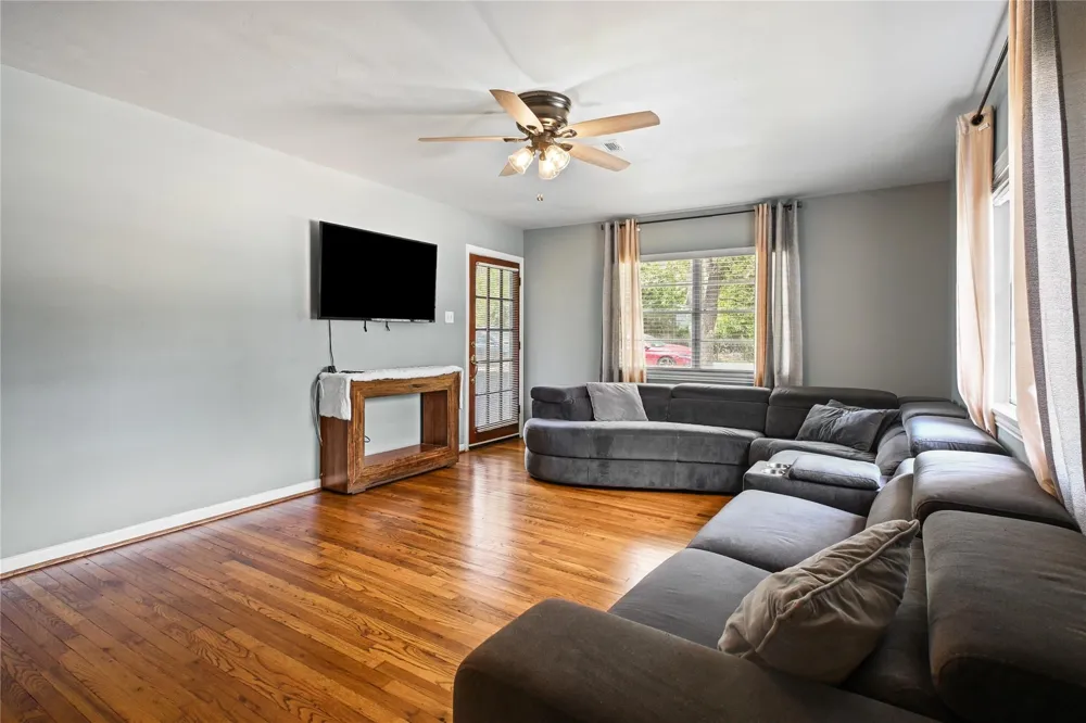 16307 Channing Way Cypress, TX 77429
