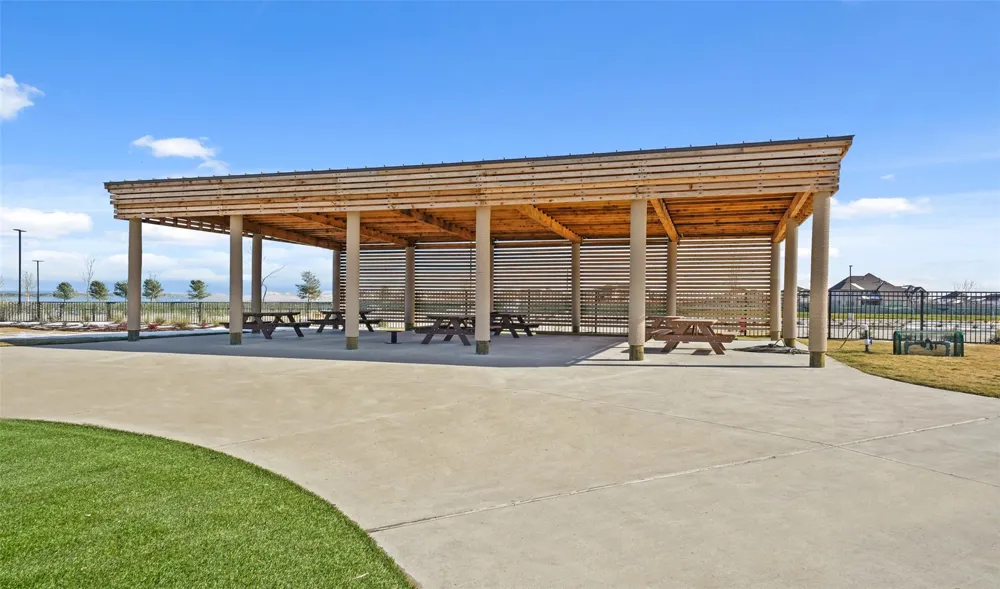 567 Day Station Drive Dayton, TX 77535