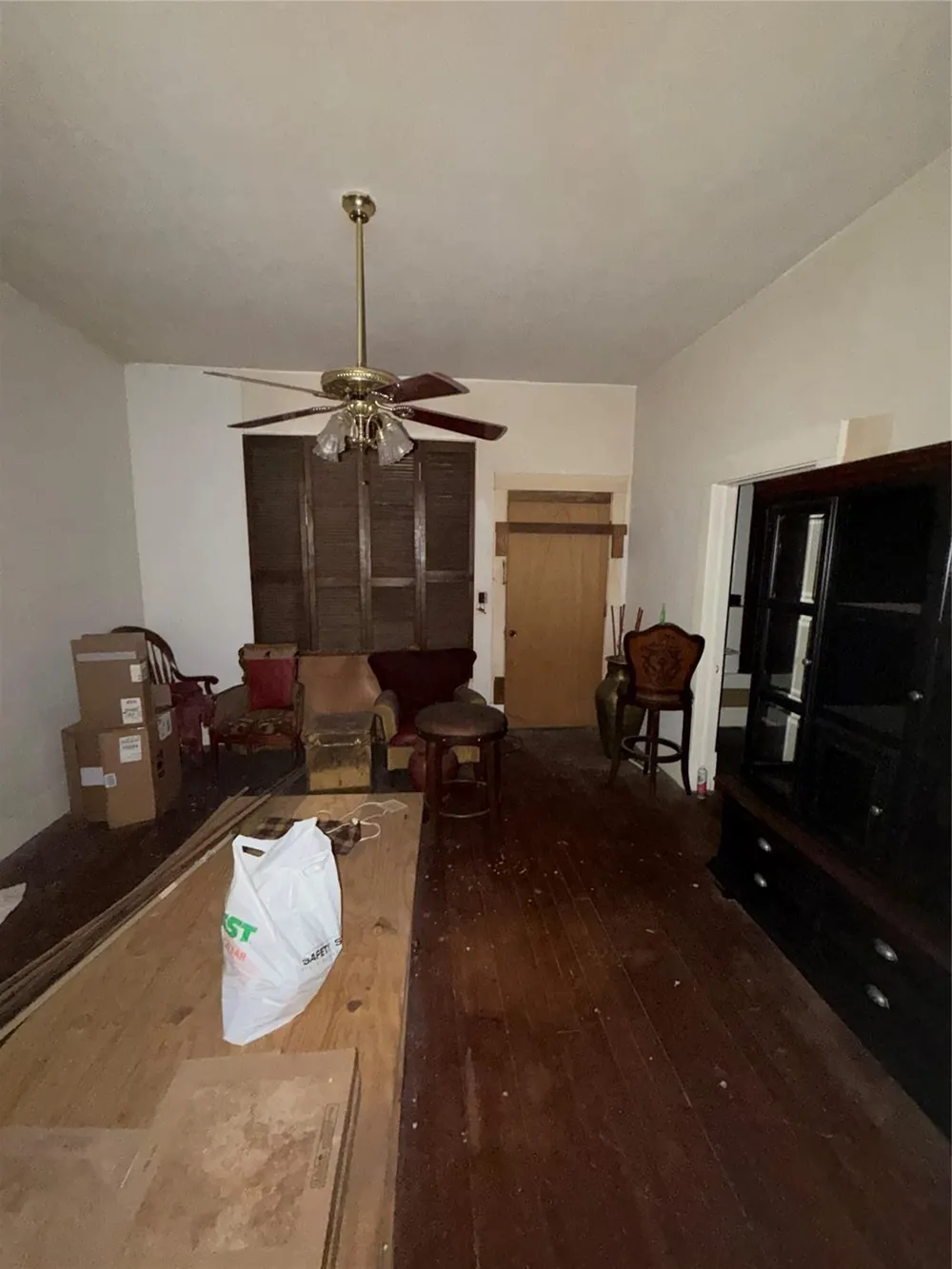 515 4th Street Texas City, TX 77590