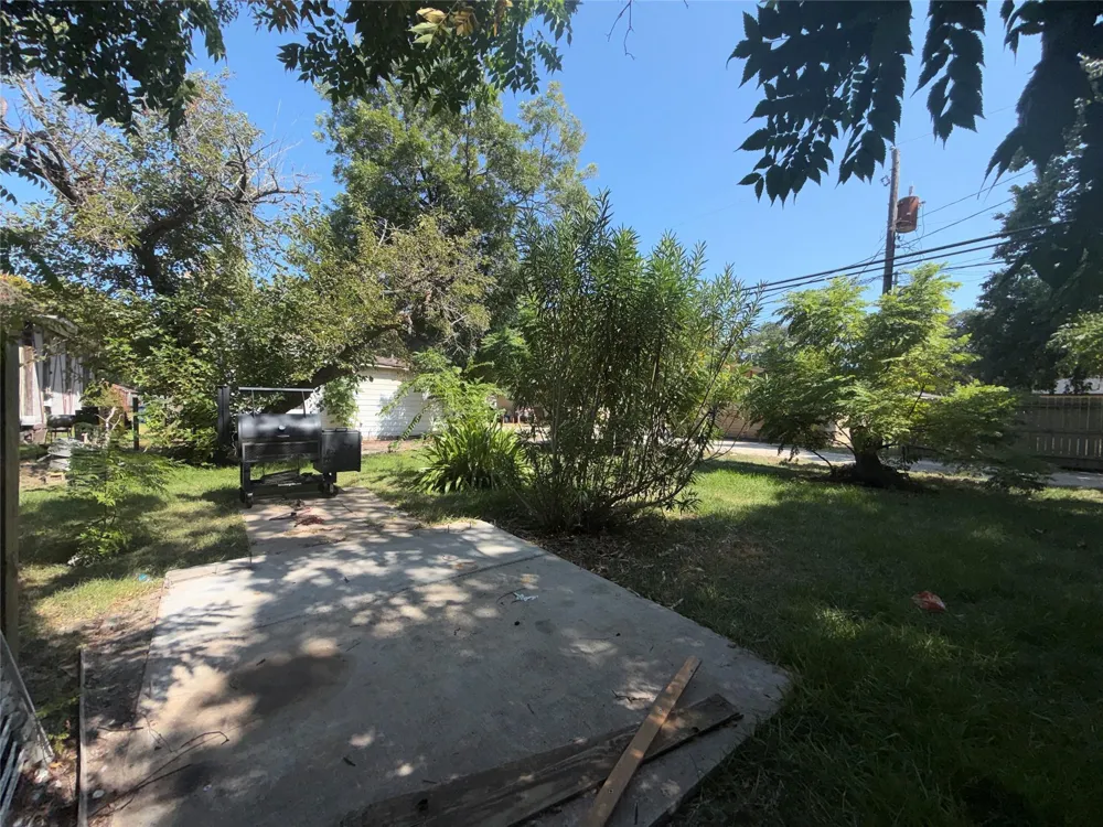 515 4th Street Texas City, TX 77590