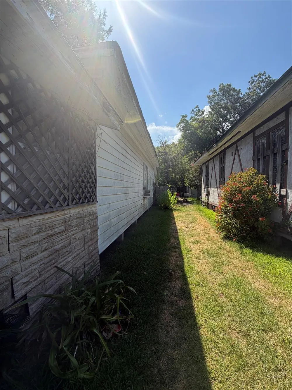 515 4th Street Texas City, TX 77590