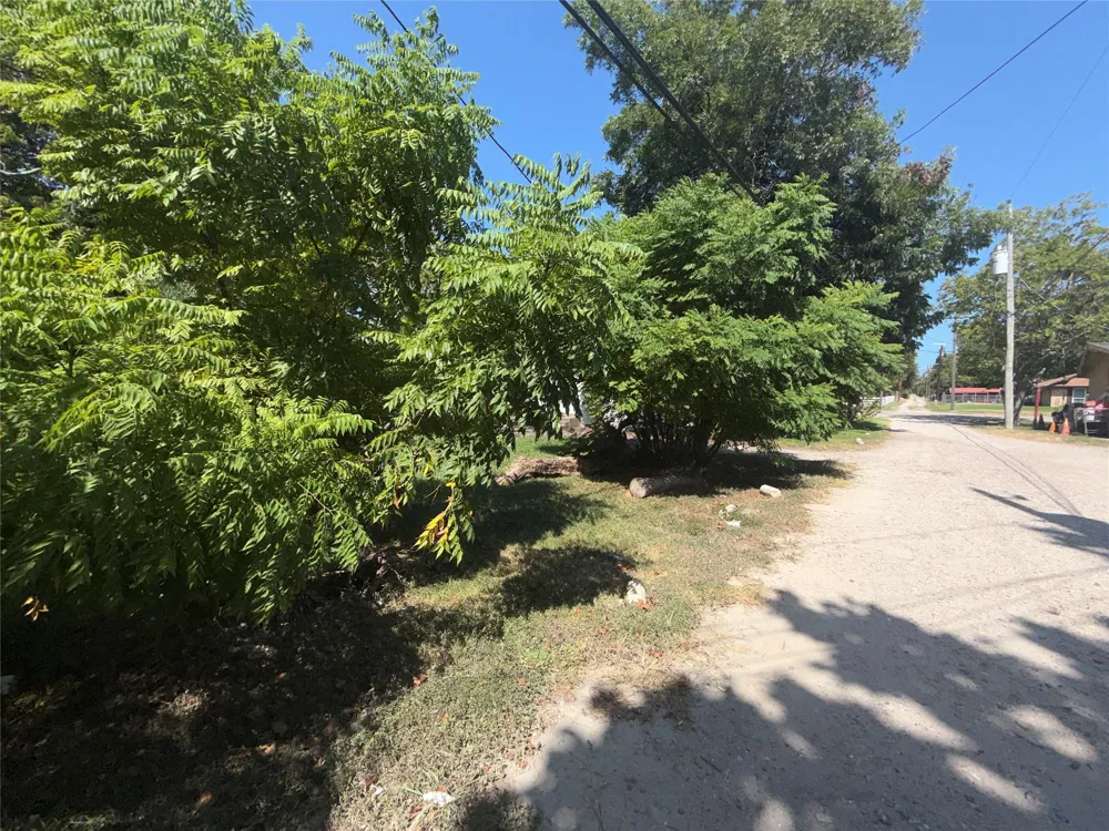 515 4th Street Texas City, TX 77590