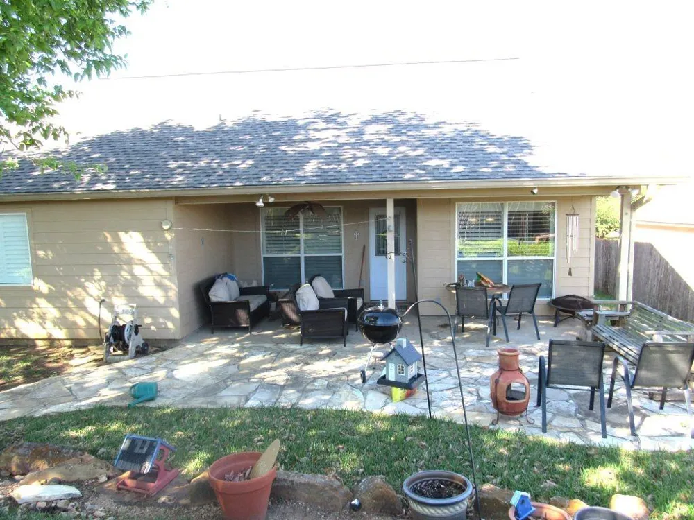 2411 Cheyenne Drive Brenham, TX 77833
