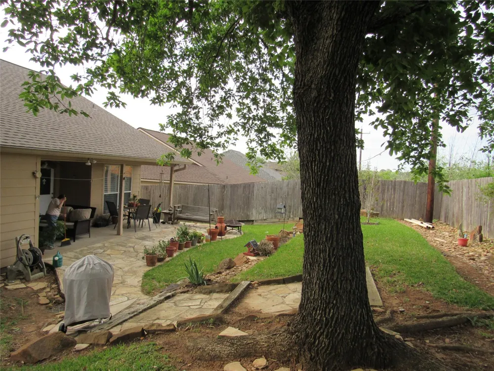 2411 Cheyenne Drive Brenham, TX 77833