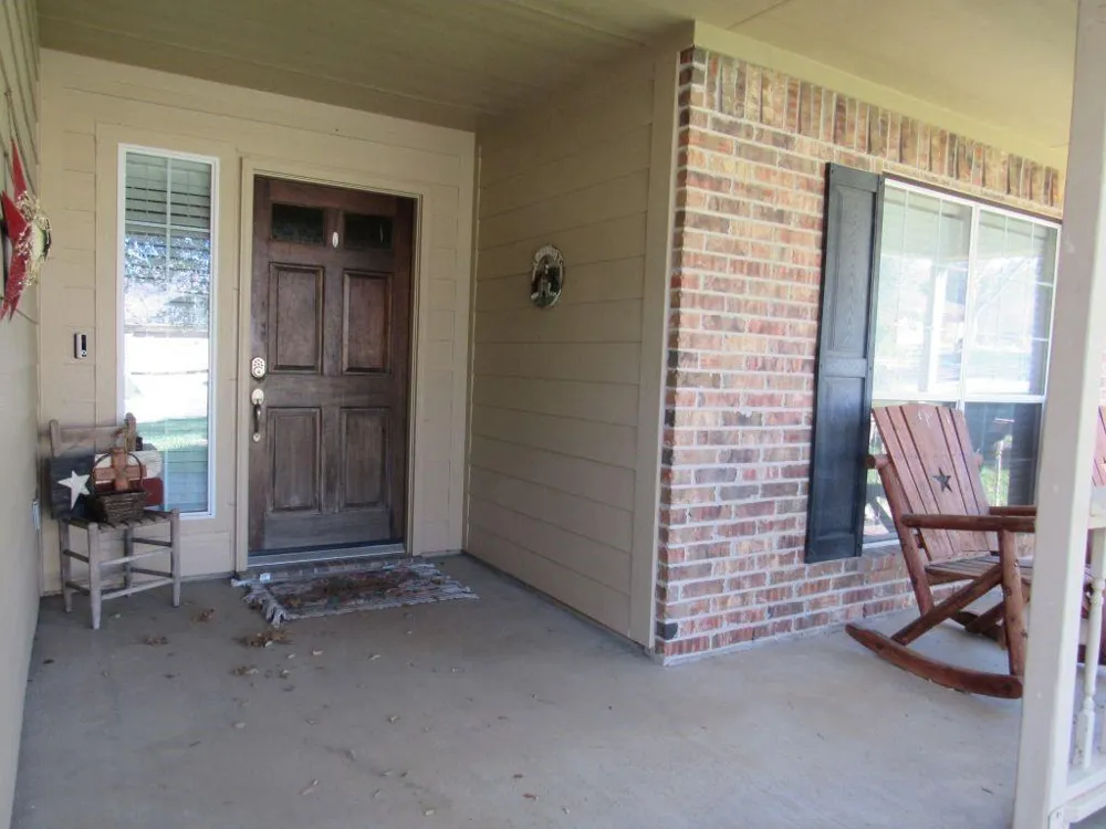 2411 Cheyenne Drive Brenham, TX 77833