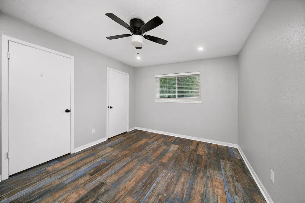 2907 Heritage House Drive Webster, TX 77598