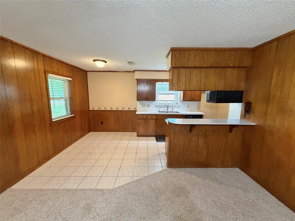 1302 Avenue H Danbury, TX 77534