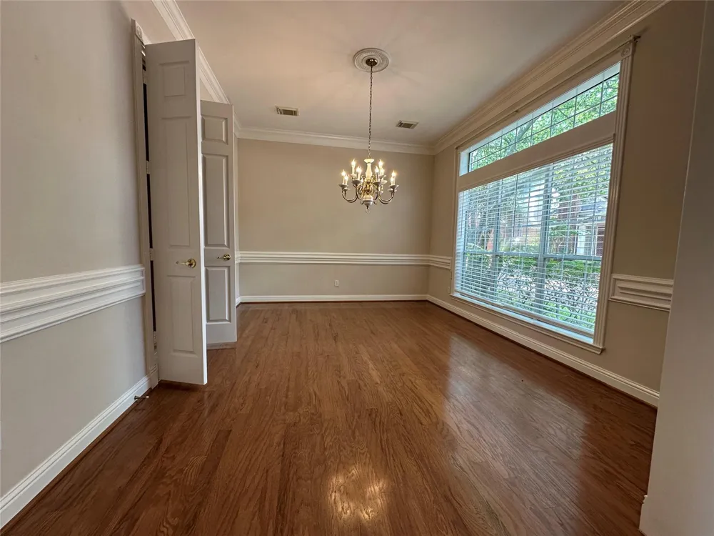 17 Ambleside Crescent Drive Sugar Land, TX 77479
