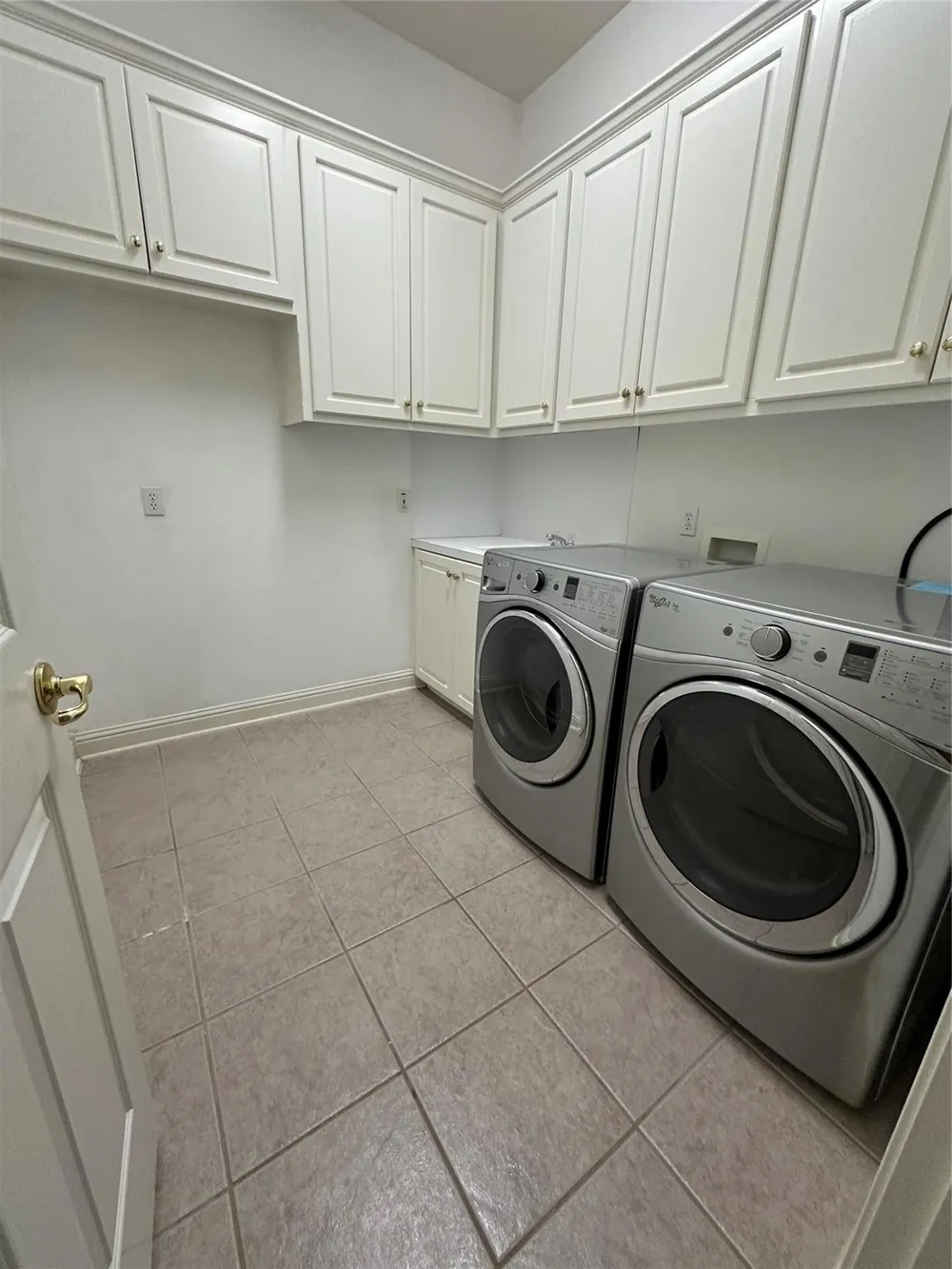 17 Ambleside Crescent Drive Sugar Land, TX 77479