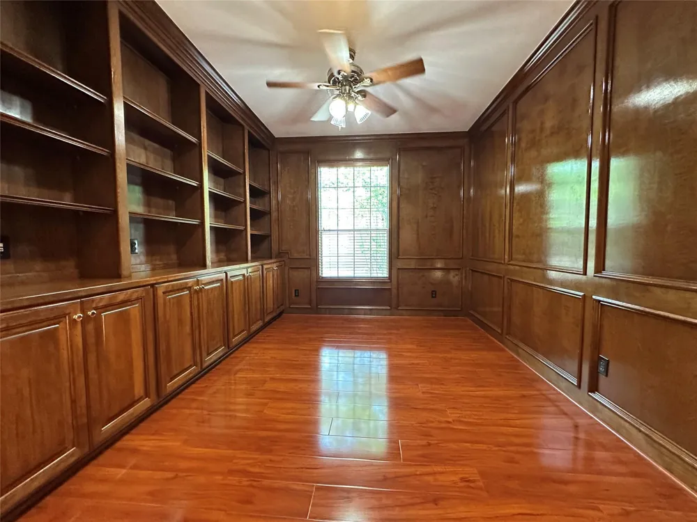 17 Ambleside Crescent Drive Sugar Land, TX 77479