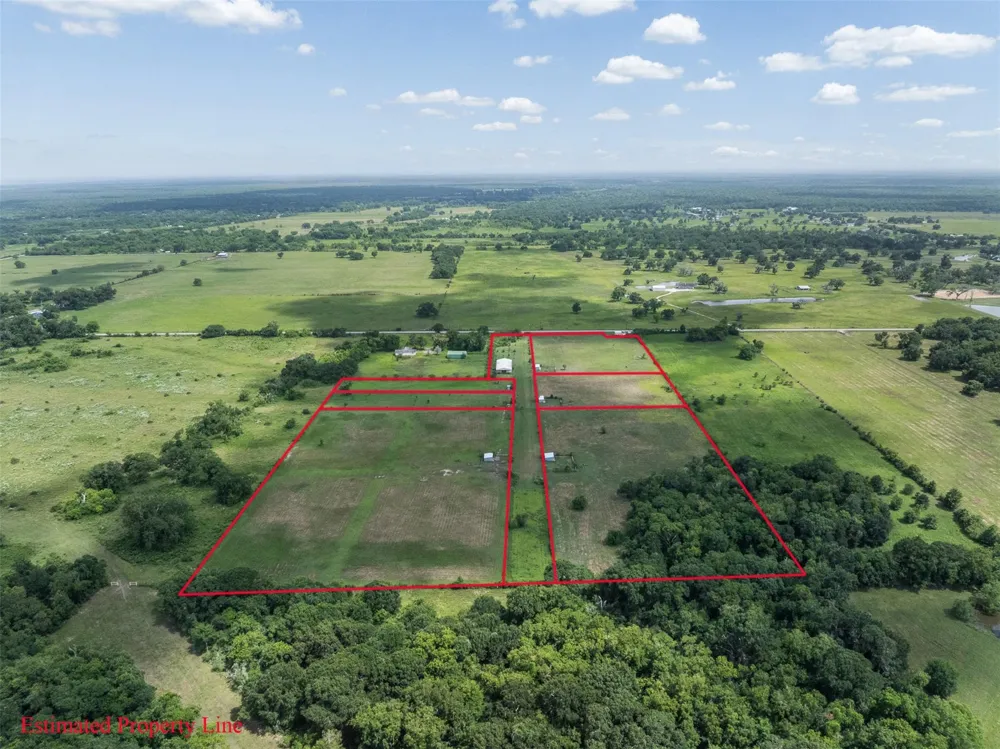 7910 Cr-628 Brazoria, TX 77422