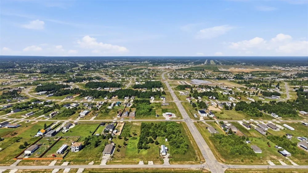 487 Road 5607 Cleveland, TX 77327