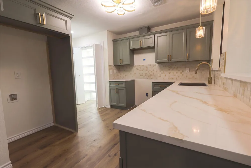 9423 Denbury Way Houston, TX 77025