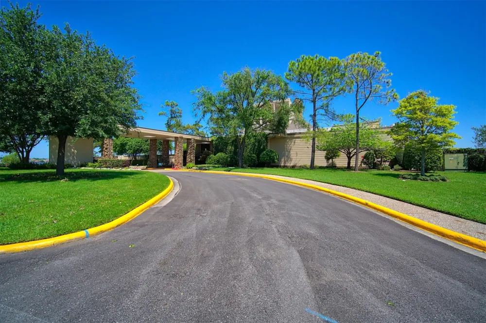 3817 Robin Drive Montgomery, TX 77356
