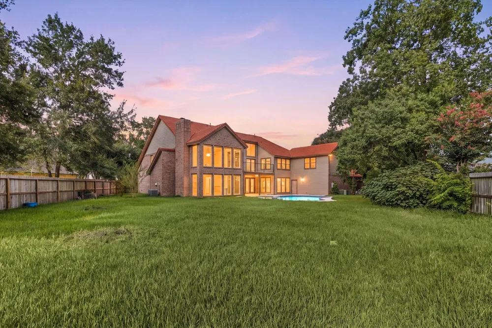 13806 Wilde Forest Court Sugar Land, TX 77498