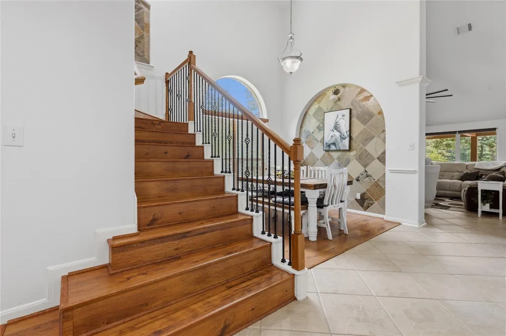 203 Mapleleaf Street Magnolia, TX 77354