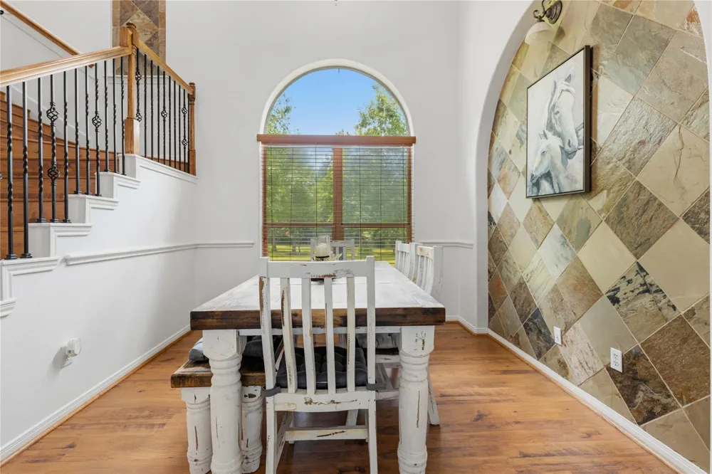 203 Mapleleaf Street Magnolia, TX 77354