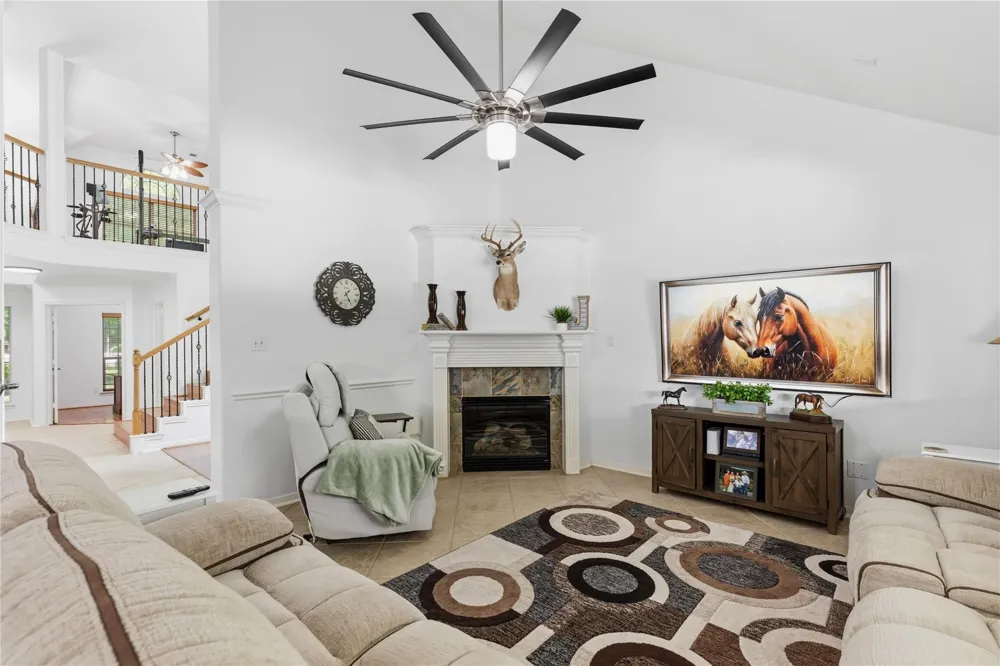 203 Mapleleaf Street Magnolia, TX 77354