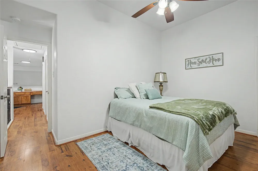 203 Mapleleaf Street Magnolia, TX 77354