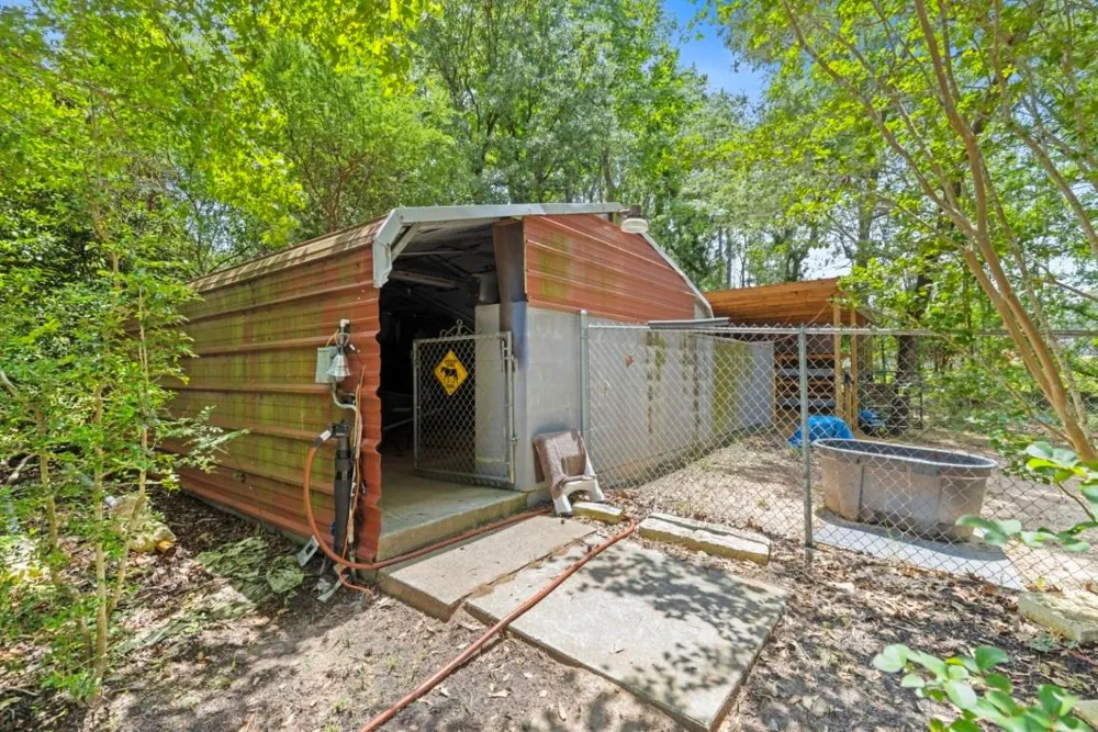 203 Mapleleaf Street Magnolia, TX 77354