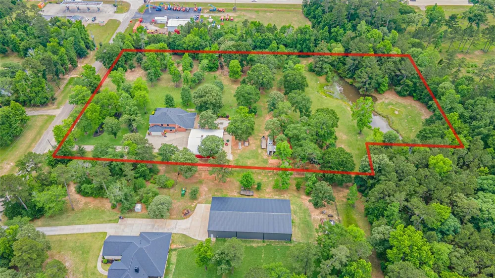 203 Mapleleaf Street Magnolia, TX 77354
