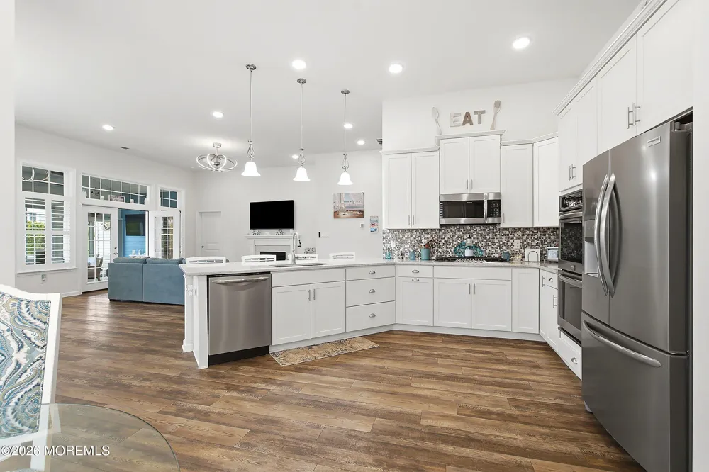 6 Otter Circle Barnegat, NJ 08005