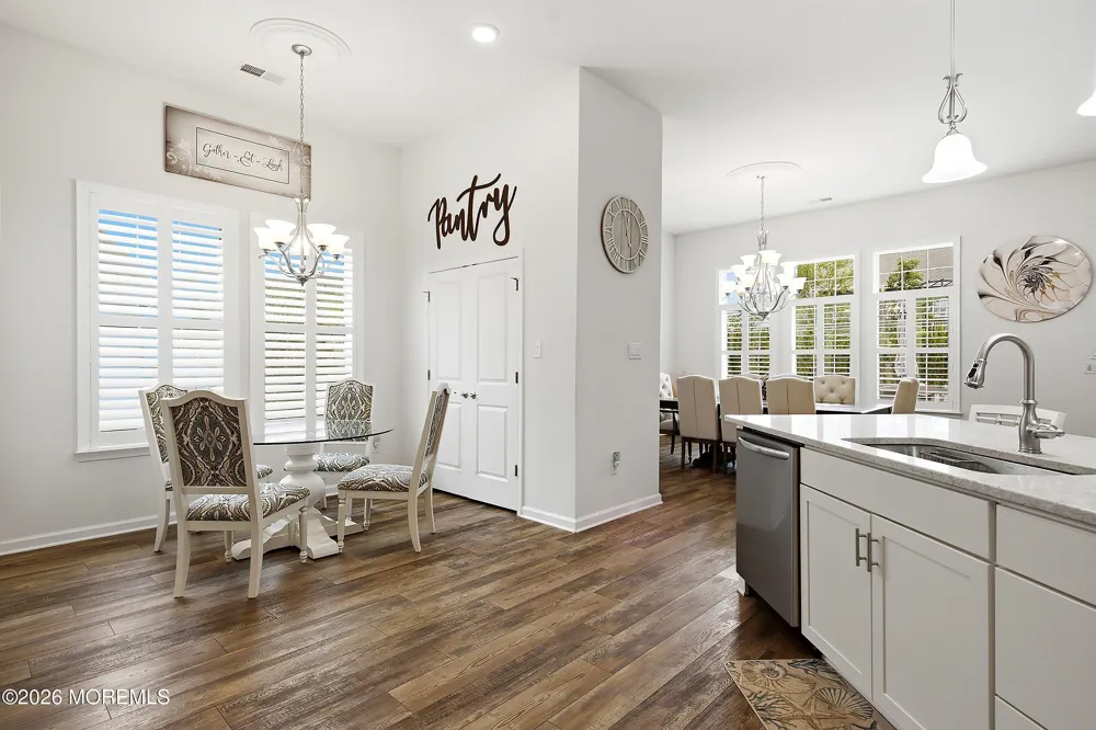 6 Otter Circle Barnegat, NJ 08005