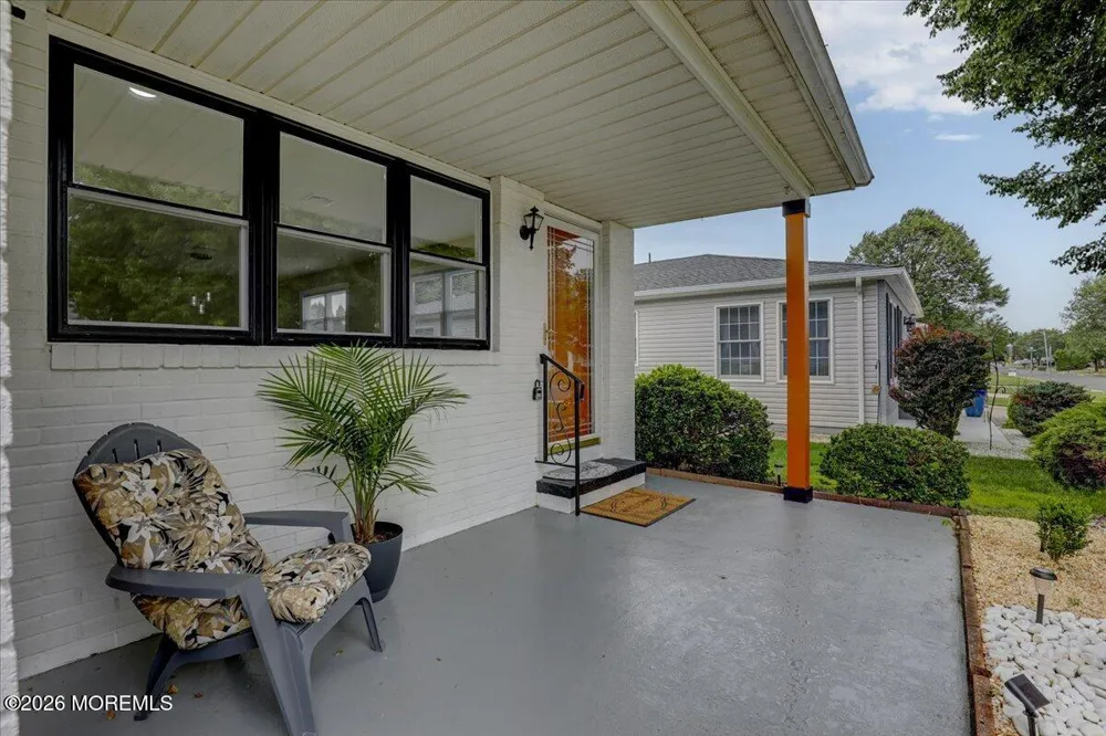 135 Biabou Drive Toms River, NJ 08757