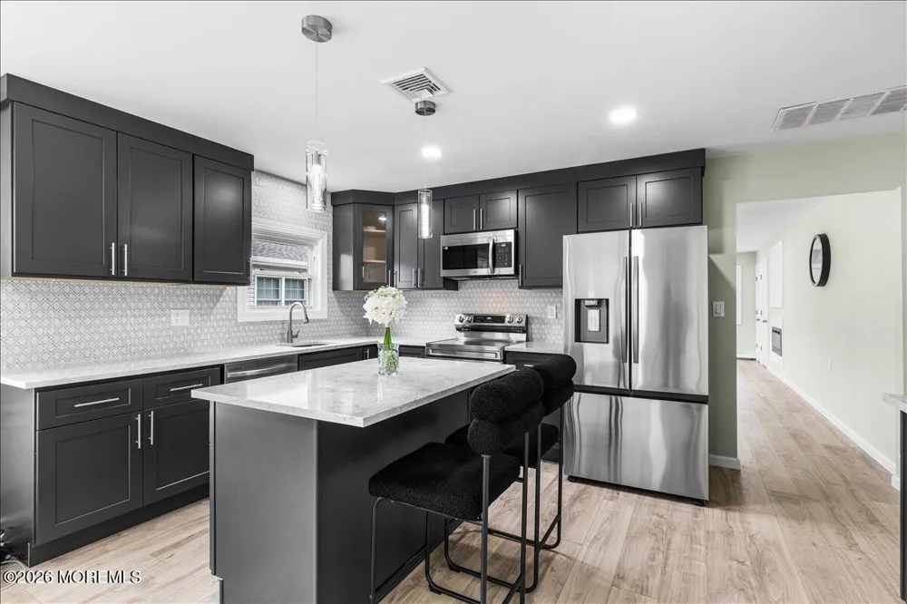 135 Biabou Drive Toms River, NJ 08757