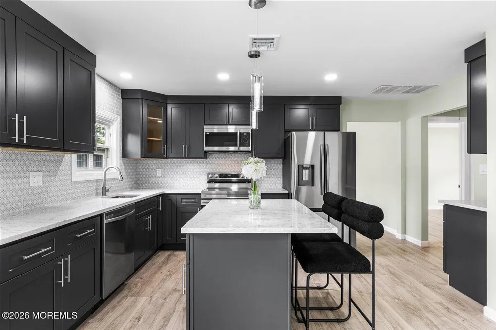 135 Biabou Drive Toms River, NJ 08757
