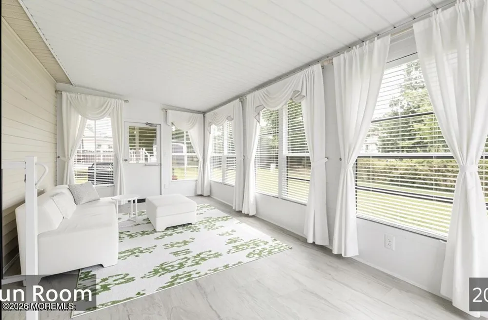 135 Biabou Drive Toms River, NJ 08757